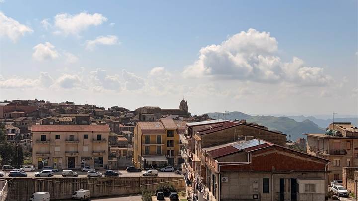 Appartamento in Vendita a Mussomeli (CL) via palermo  101